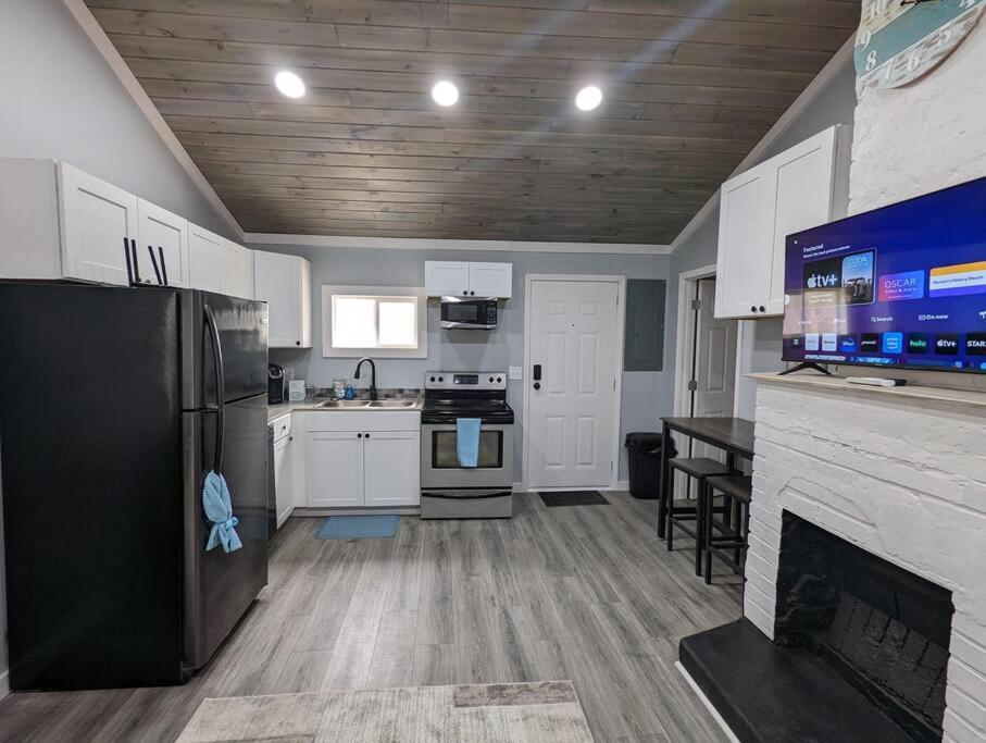 Summerlee Suite - Beautiful Remodeled Farmhouse Oak Hill Kültér fotó